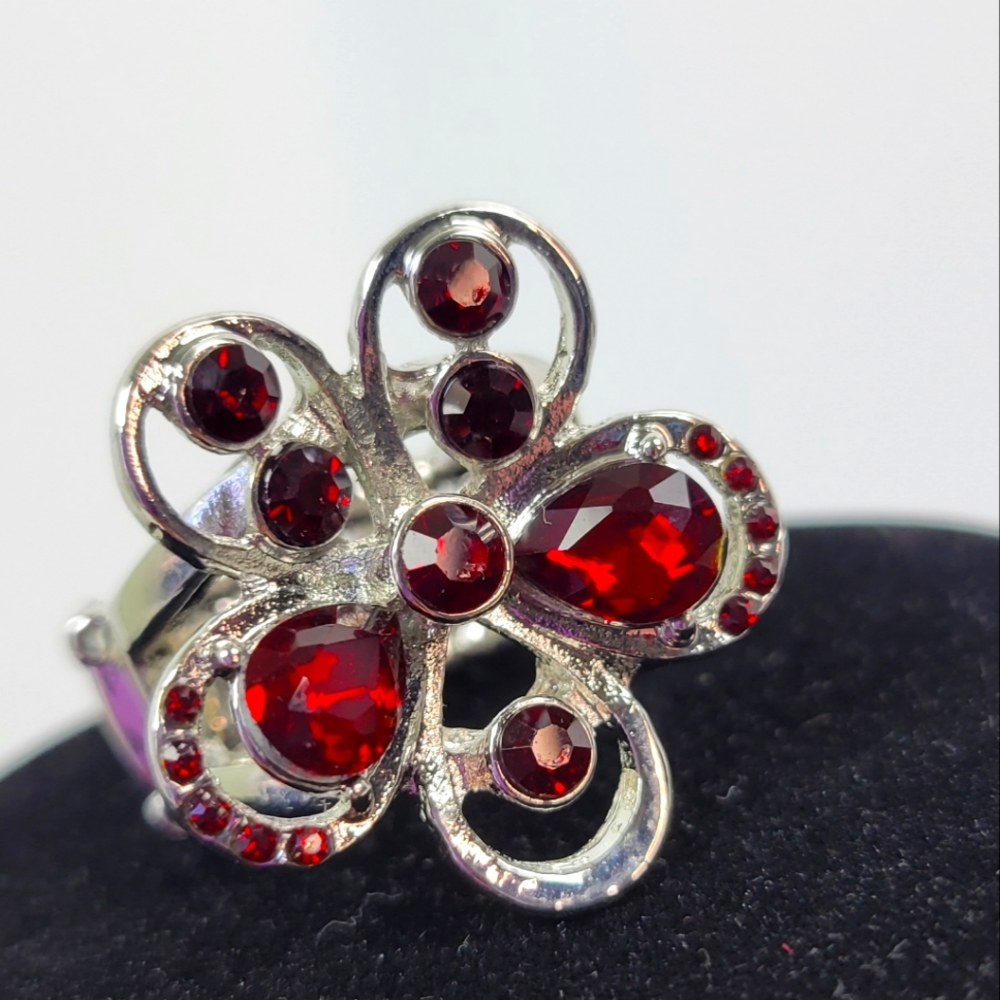 Flower Coctail Ring Adjustable Statement Piece